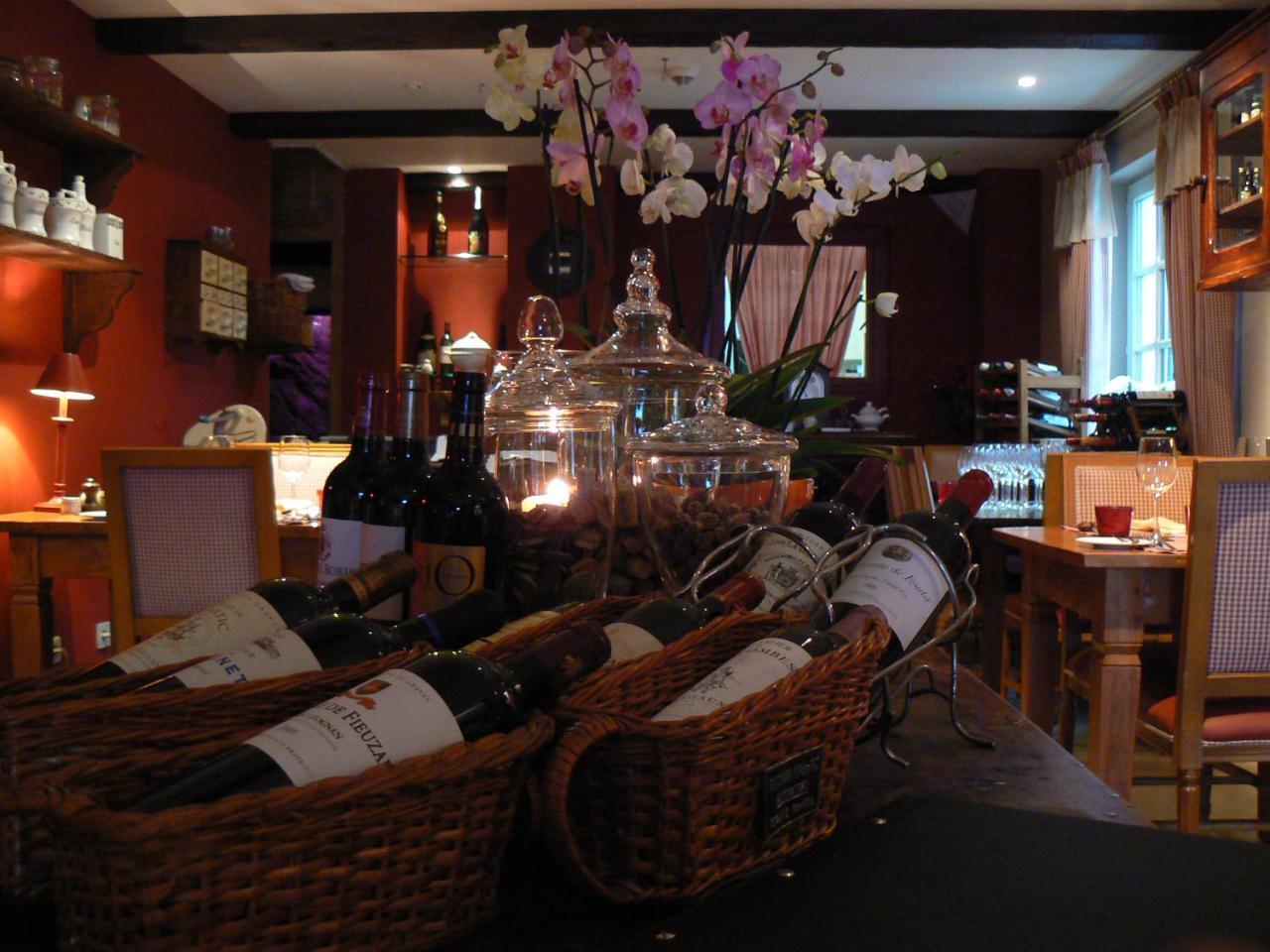Hotel Restaurant Le Cosy 부용 외부 사진