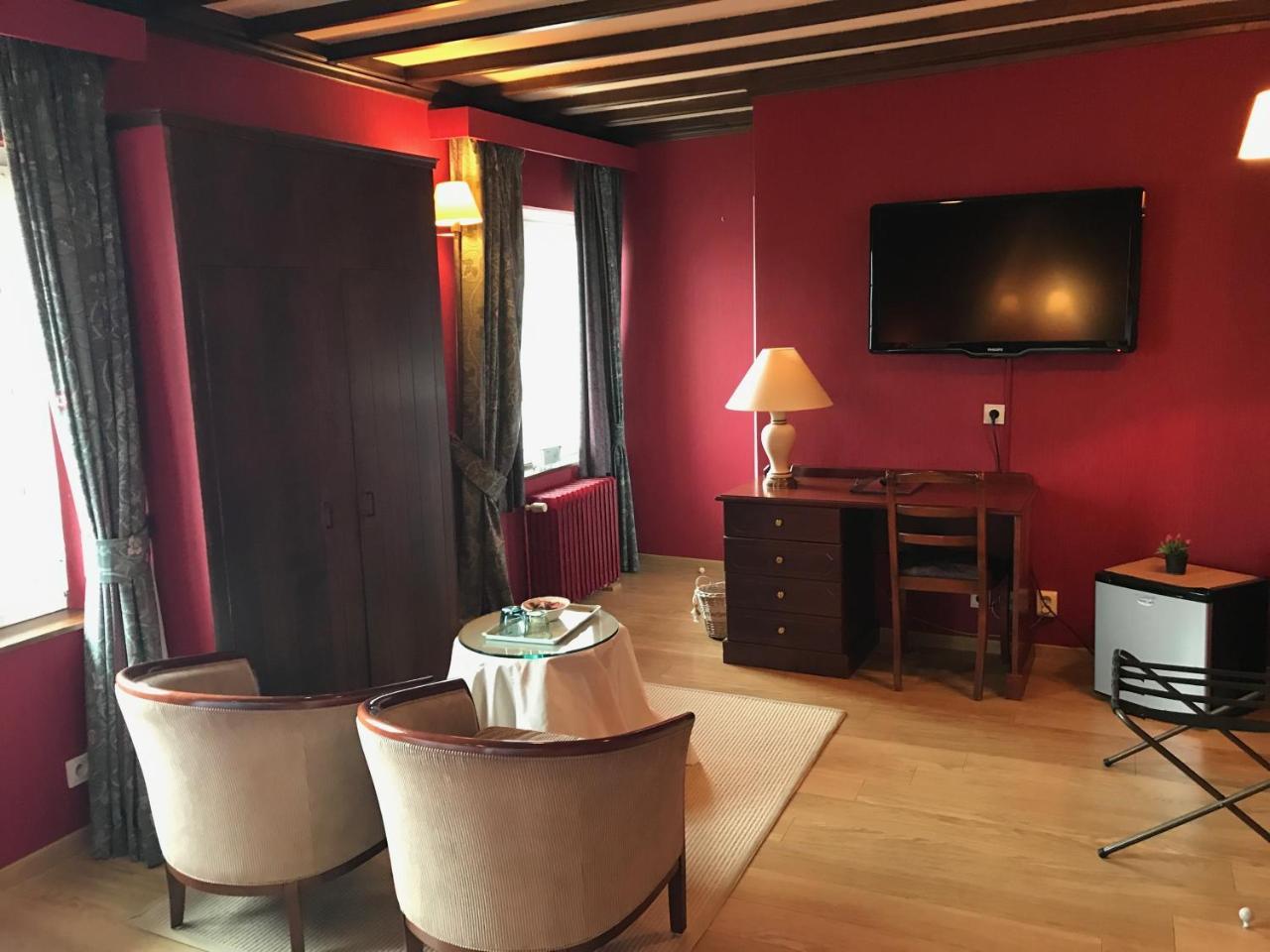 Hotel Restaurant Le Cosy 부용 외부 사진