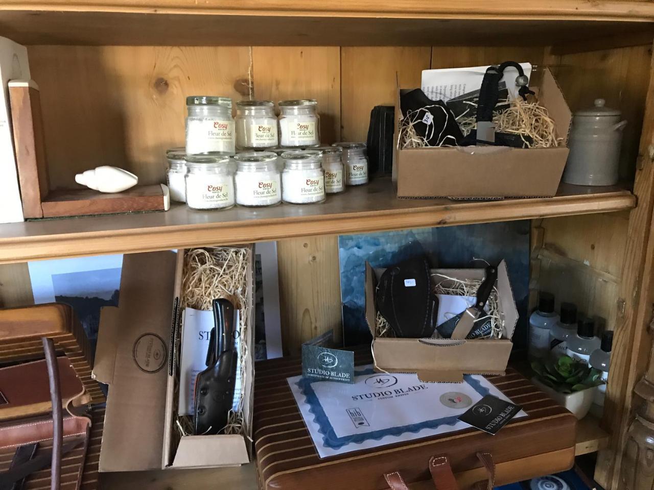 Hotel Restaurant Le Cosy 부용 외부 사진